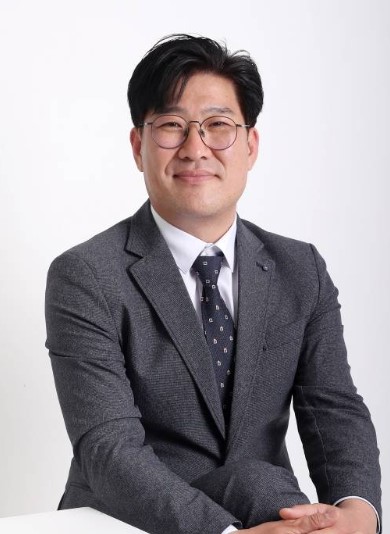 대표이사 강용수