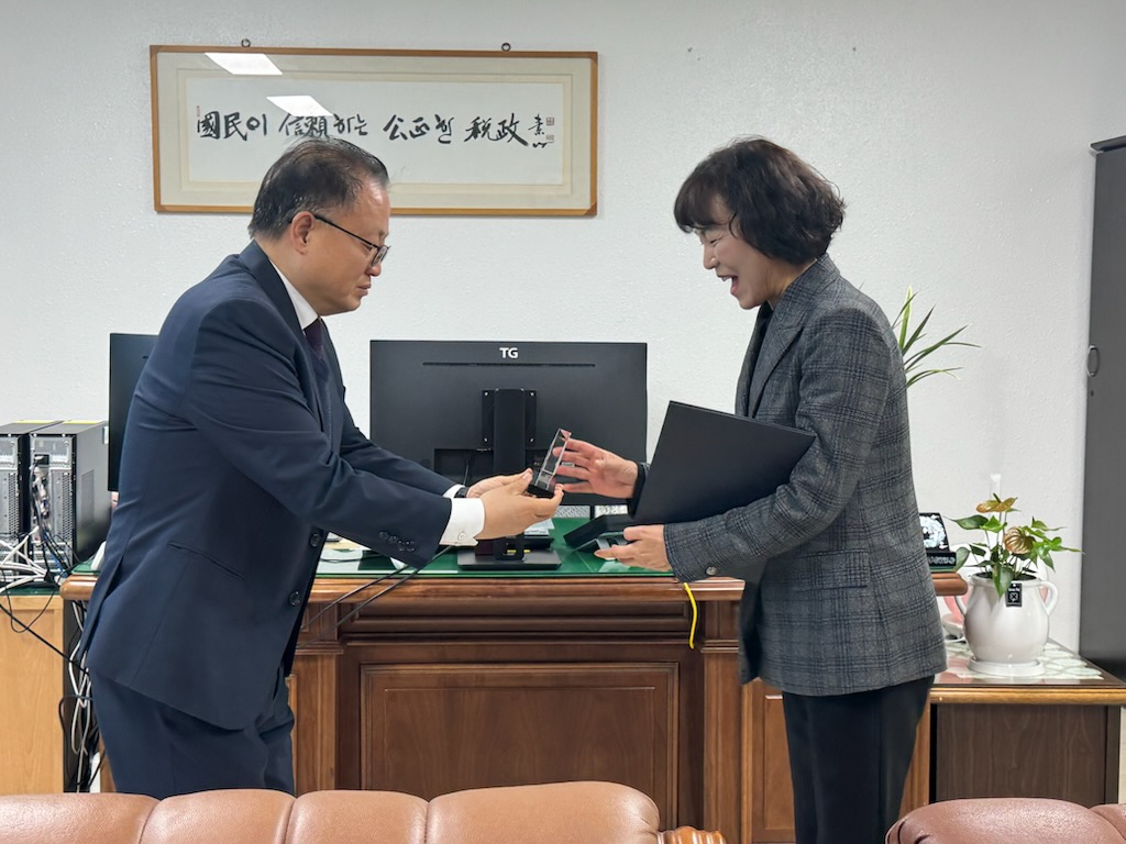 251201 승진임용식(이금연)_1.jpg