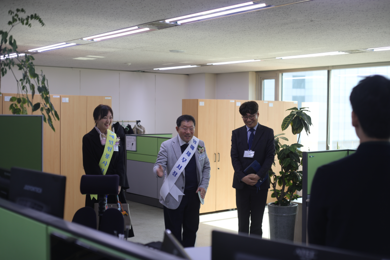 IMG_145808_2.png IMG_145808_2.png