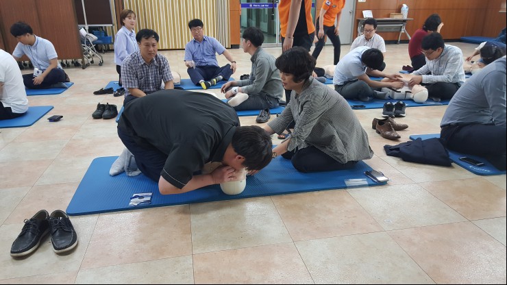 심폐소생술 직장 교육