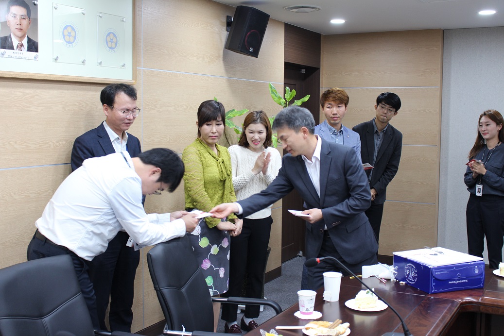 생일자 파티